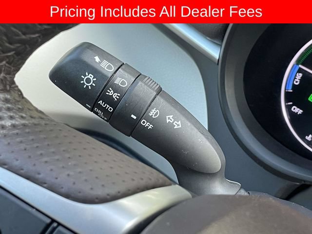 Used 2023 Toyota Sienna Platinum AWD/4WD image 31