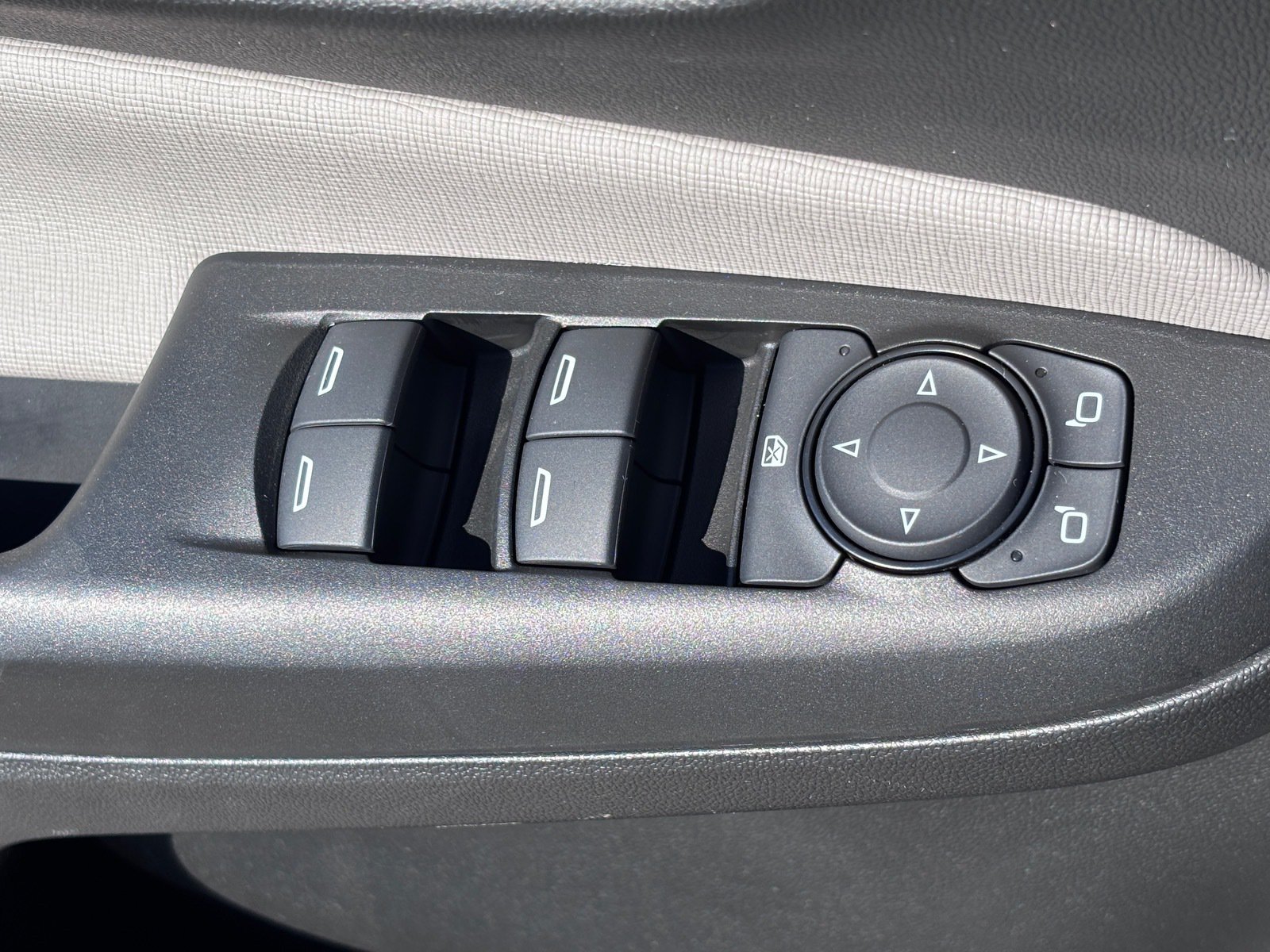 Certified 2026 Buick Envista Avenir FWD image 18
