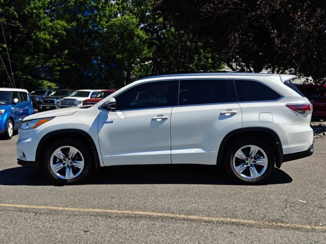 Used 2015 Toyota Highlander Limited AWD/4WD image 4