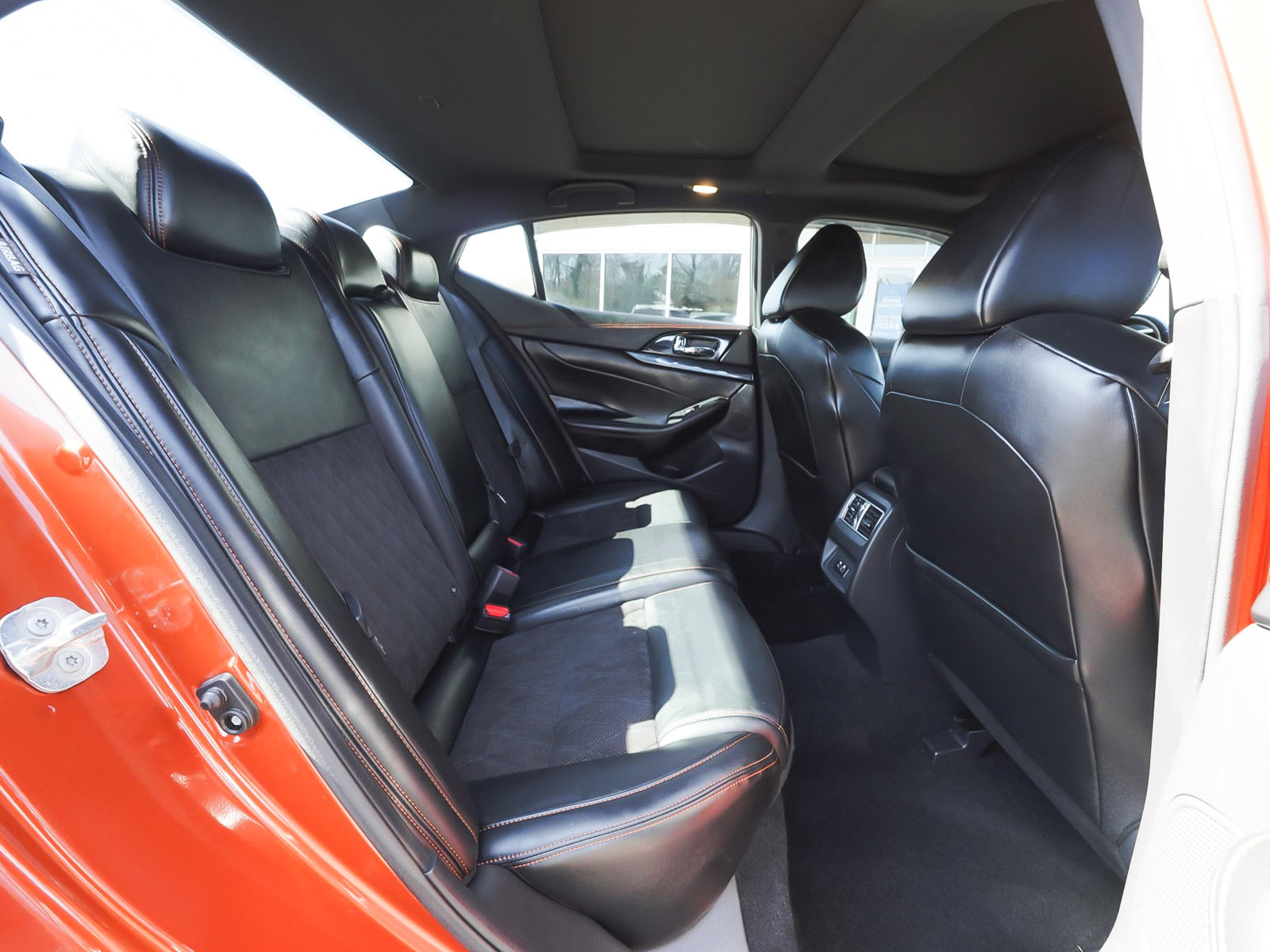 Used 2021 Nissan Maxima SR w/ Sport Mat Group image 37