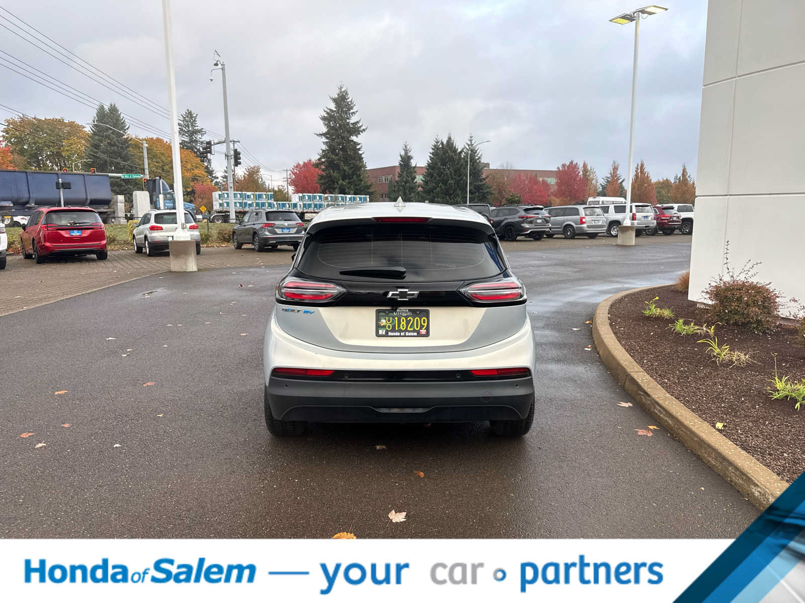 Used 2022 Chevrolet Bolt LT w/ Driver Confidence Package FWD image 5
