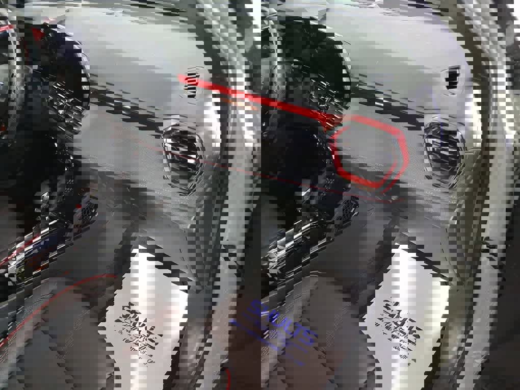 Used 2024 Chevrolet TrailBlazer RS image 28