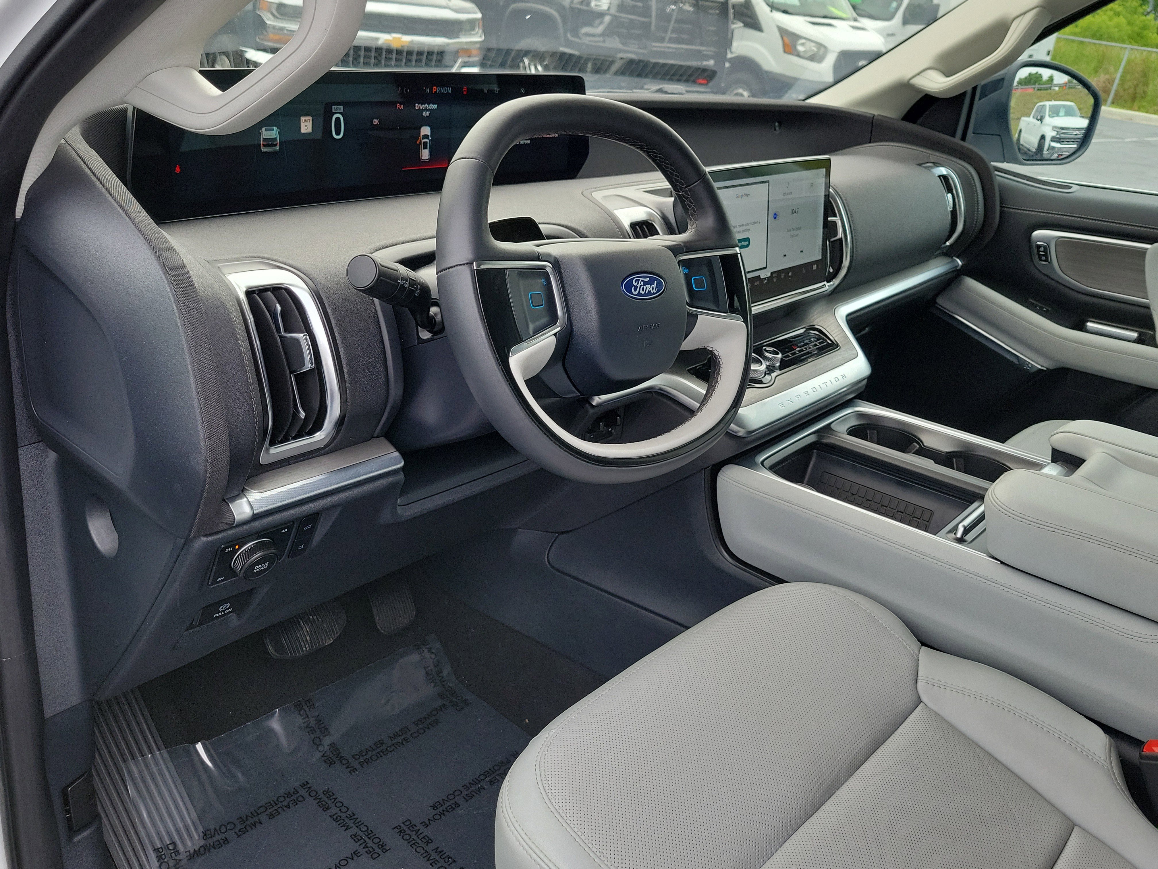 Certified 2025 Ford Expedition Platinum image 23