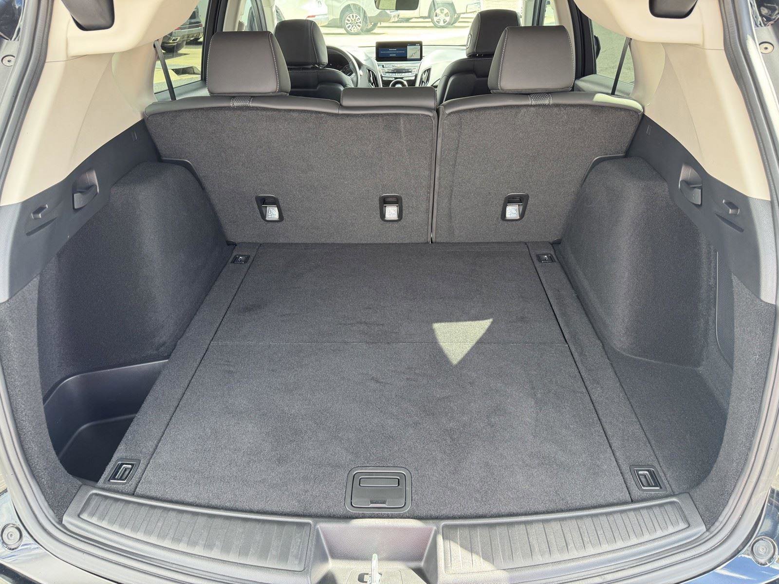 Used 2024 Acura RDX SH-AWD w/ Technology Package image 18