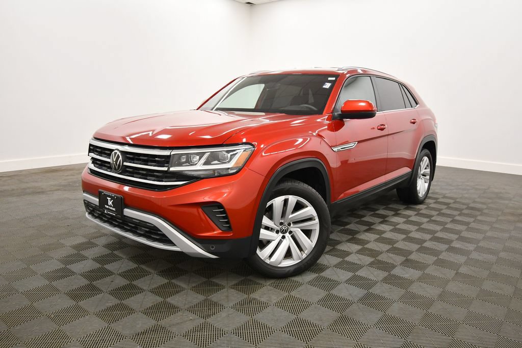 Used 2023 Volkswagen Atlas Cross Sport SE AWD/4WD image 2