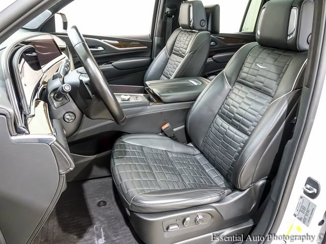 Used 2023 Cadillac Escalade ESV Sport Platinum w/ LPO, ONYX Package AWD/4WD image 10