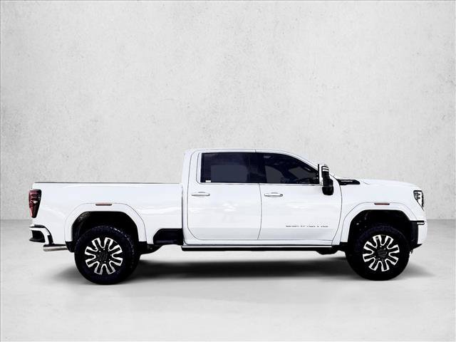 Used 2026 GMC Sierra 2500 Denali Ultimate AWD/4WD image 4