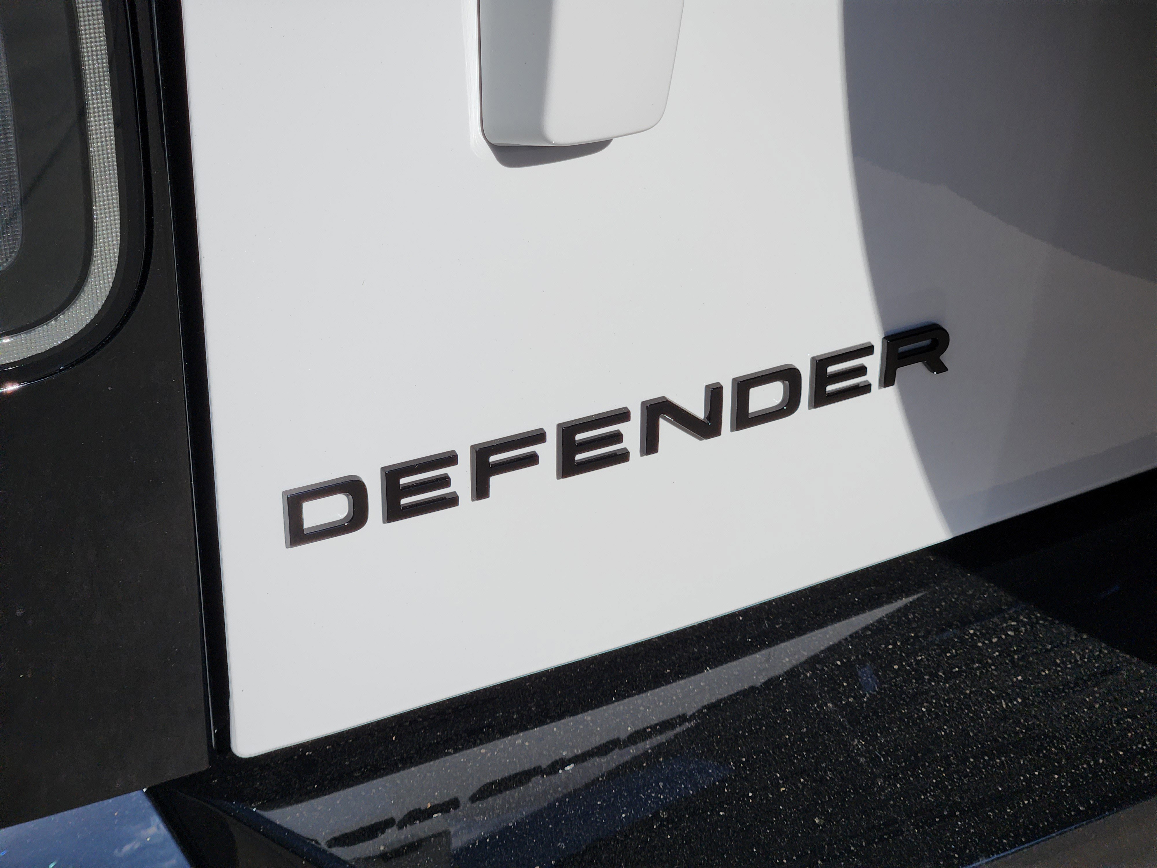 New 2026 Land Rover Defender 110 S image 11