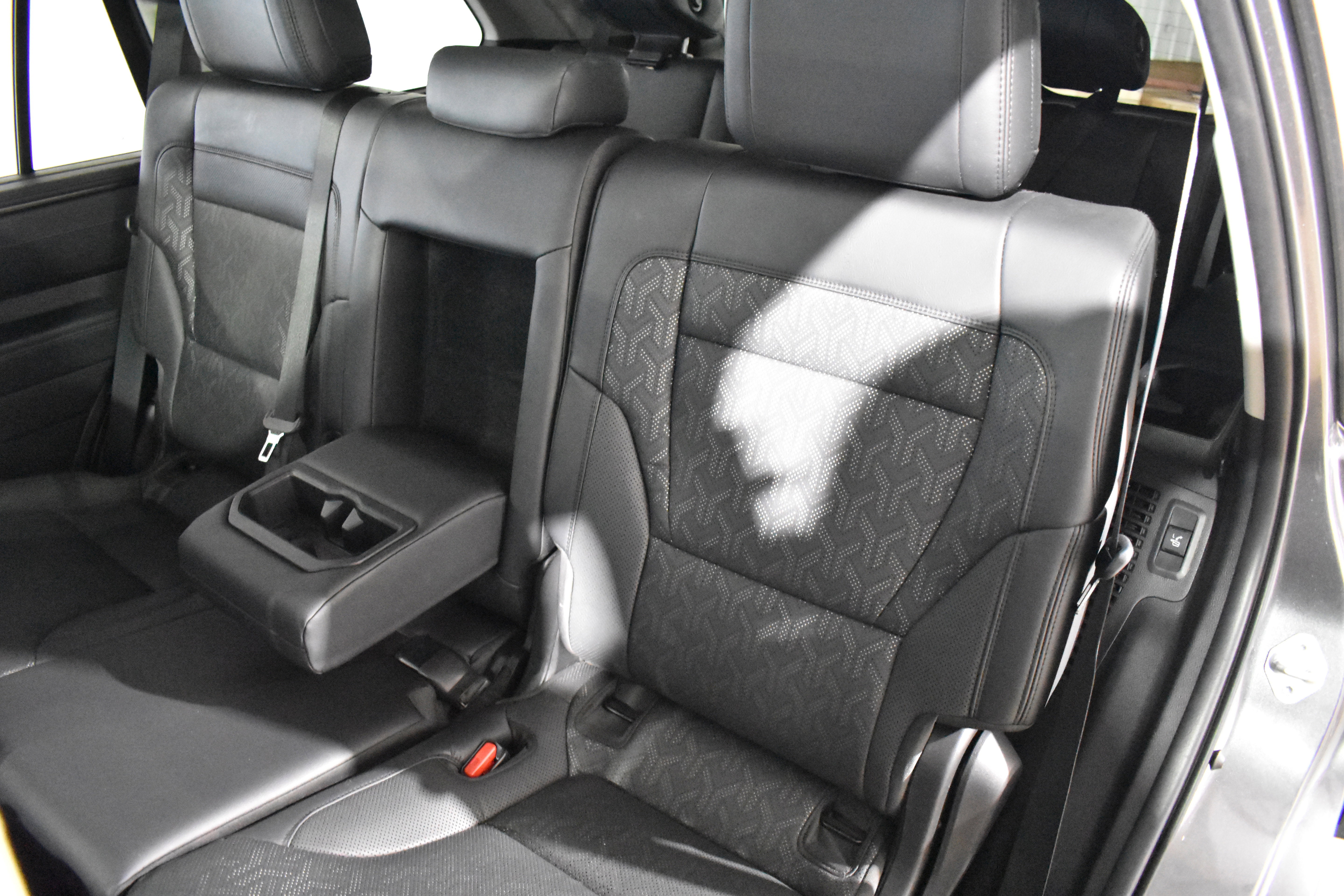 Used 2024 Toyota Sequoia 4WD image 32