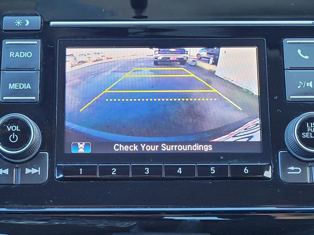 Used 2017 Honda CR-V LX image 12