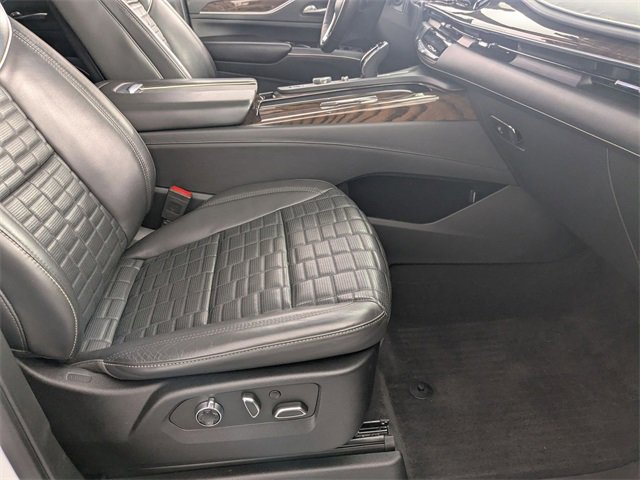 Used 2022 Cadillac Escalade Sport Platinum image 37