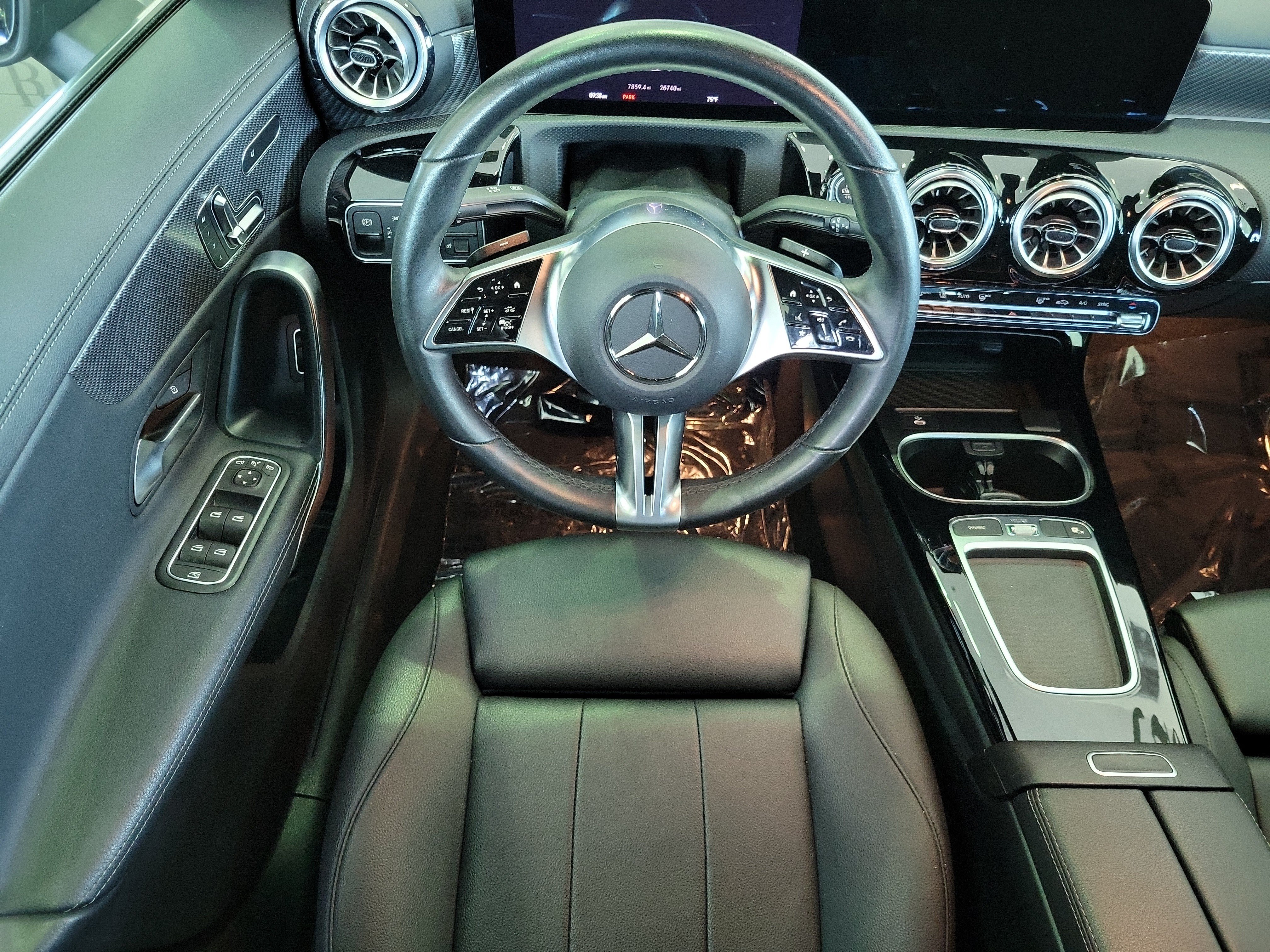 Used 2025 Mercedes-Benz CLA 250 4MATIC w/ Driver Assistance Package image 13