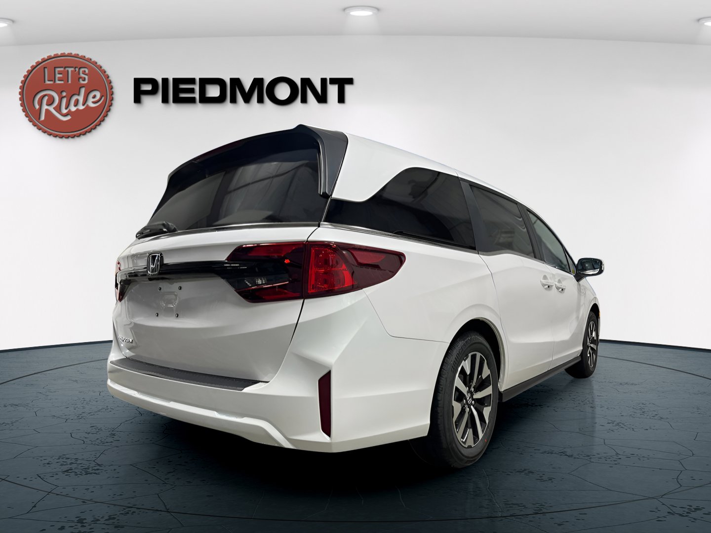 New 2026 Honda Odyssey EX-L image 4