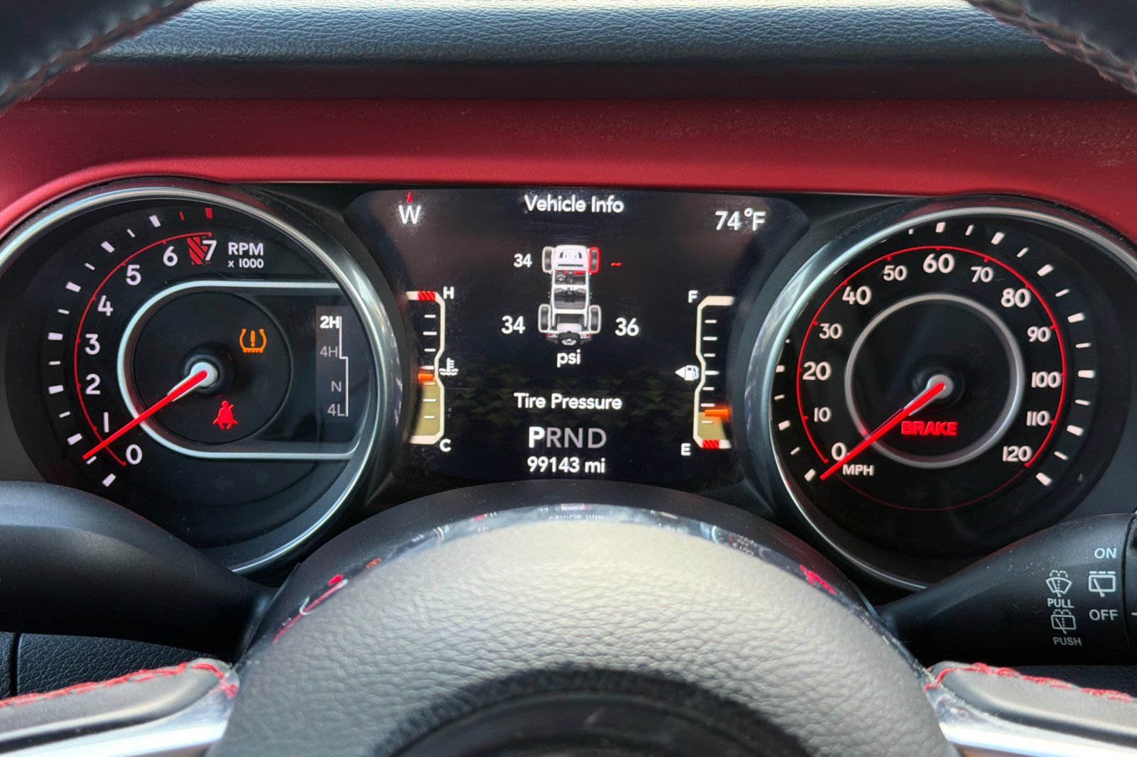 Used 2018 Jeep Wrangler Unlimited Rubicon w/ Safety Group AWD/4WD image 24