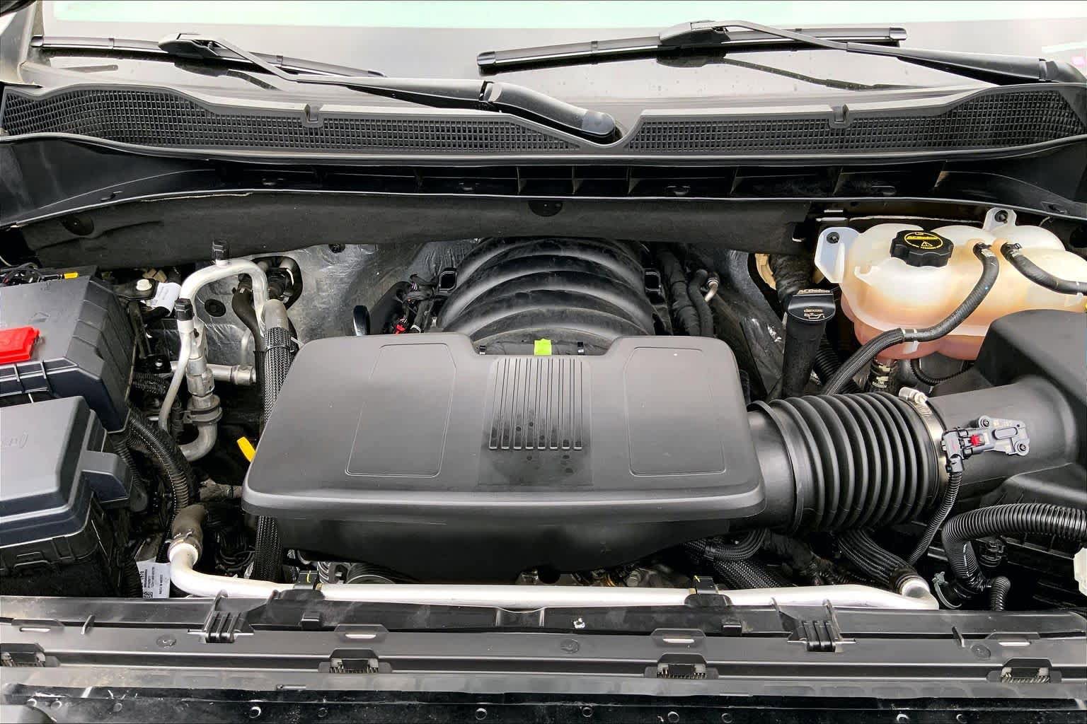 Used 2024 Chevrolet Silverado 1500 LT Trail Boss w/ Convenience Package II AWD/4WD image 28