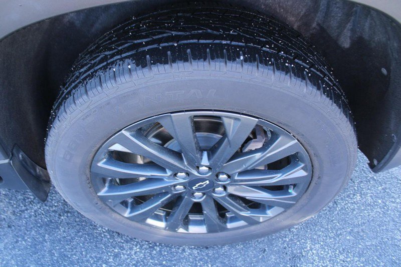 Used 2023 Chevrolet Traverse RS FWD image 7