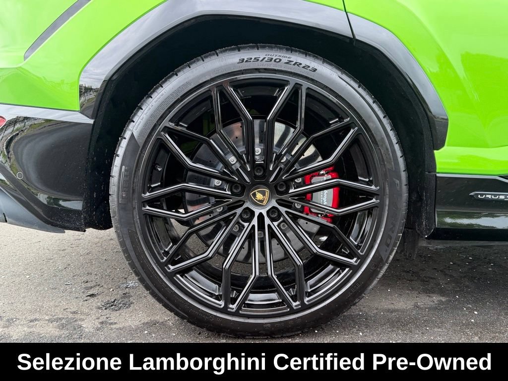 Used 2025 Lamborghini Urus SE AWD/4WD image 20