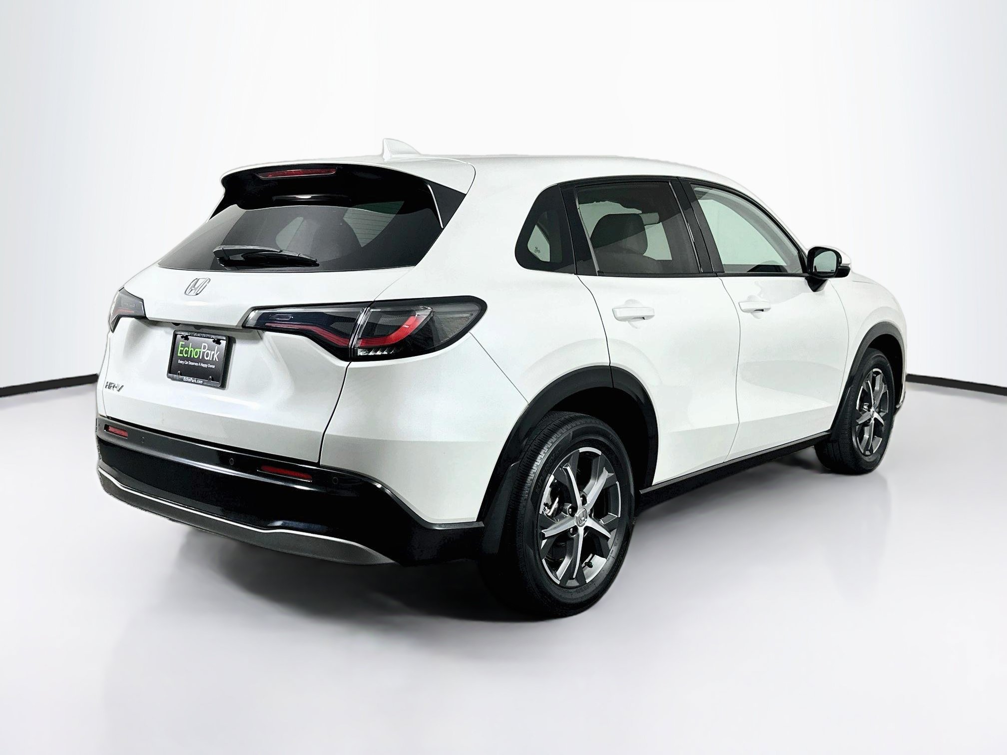 Used 2024 Honda HR-V EX-L image 9
