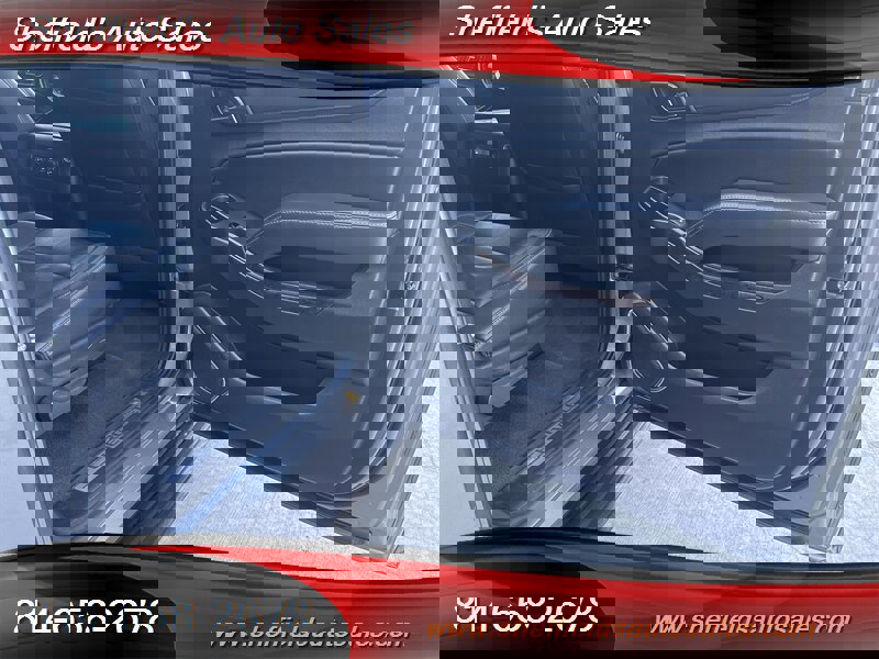 Used 2020 Chevrolet Suburban LT image 45