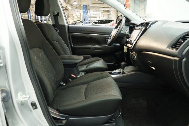 Used 2024 Mitsubishi Outlander Sport AWD image 21