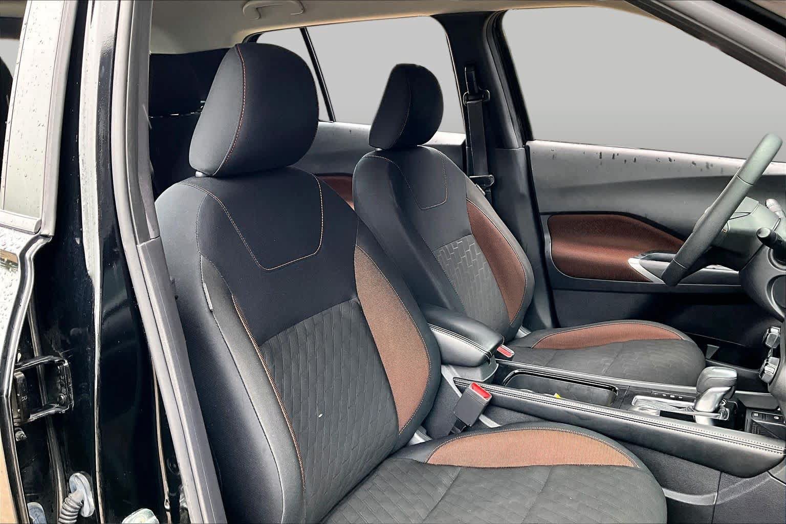 Certified 2024 Nissan Kicks SR FWD image 9