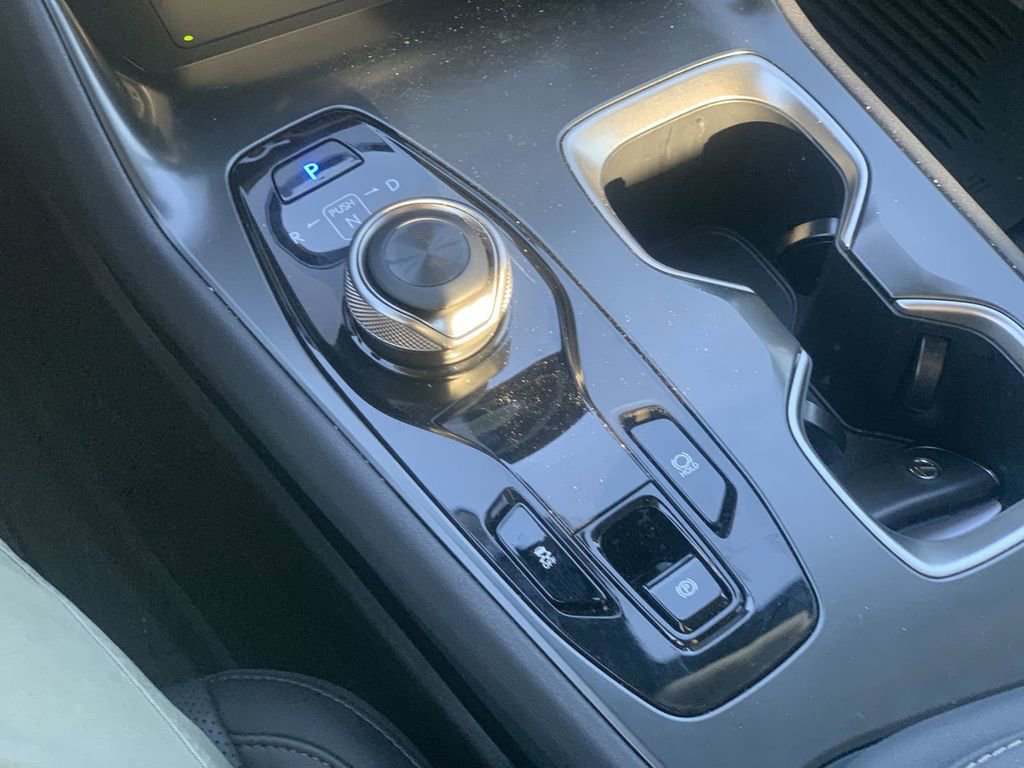 Used 2025 Lexus RZ 300e image 13