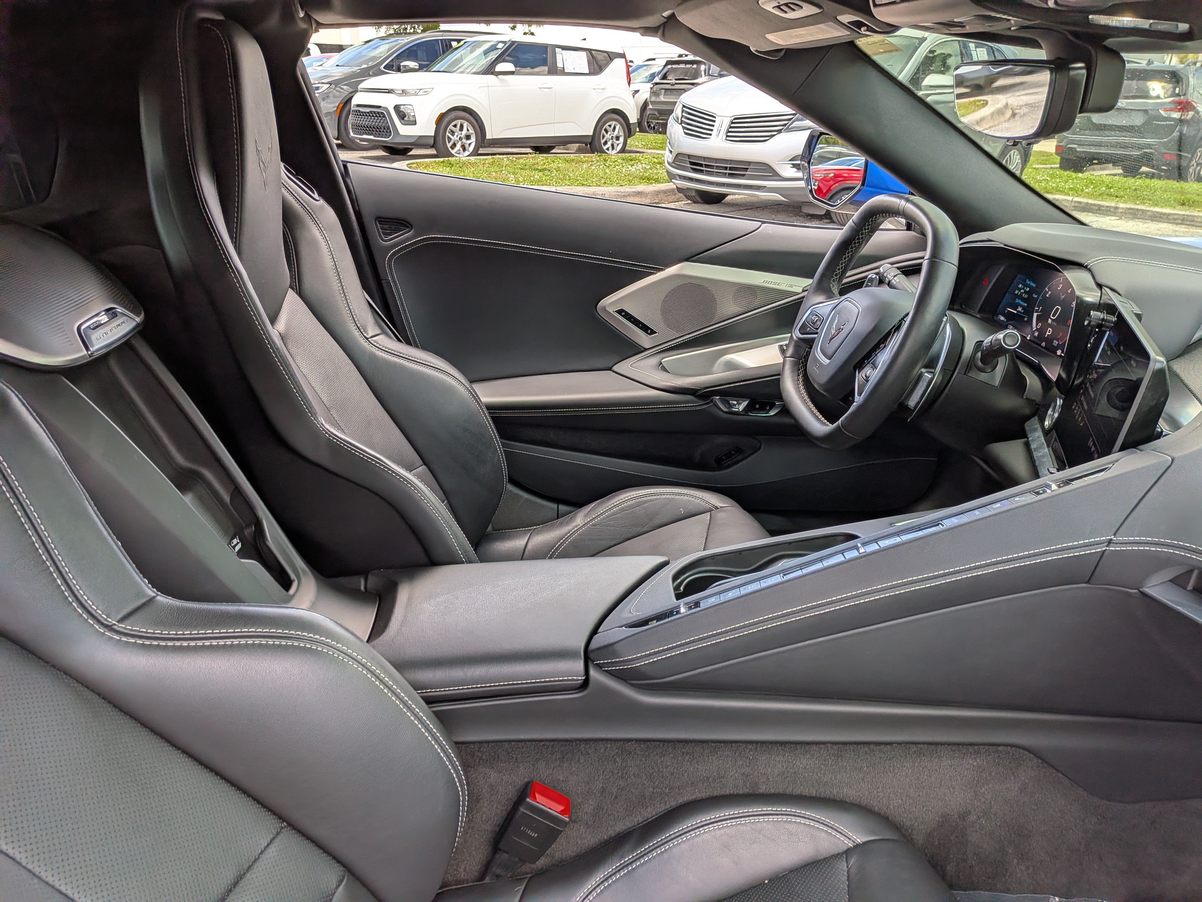 Used 2022 Chevrolet Corvette Stingray Preferred Cpe w/ Battery Protection Package RWD image 14