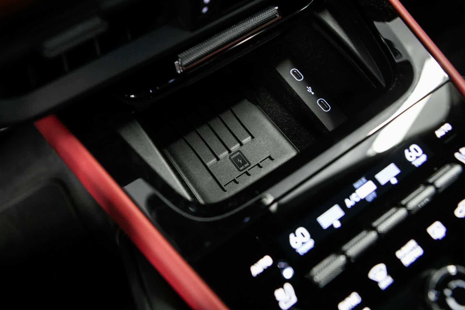 New 2026 Porsche Cayenne GTS AWD/4WD image 25