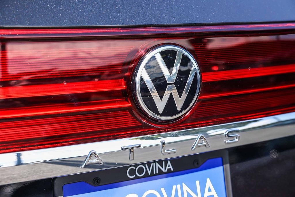 New 2026 Volkswagen Atlas SE image 10