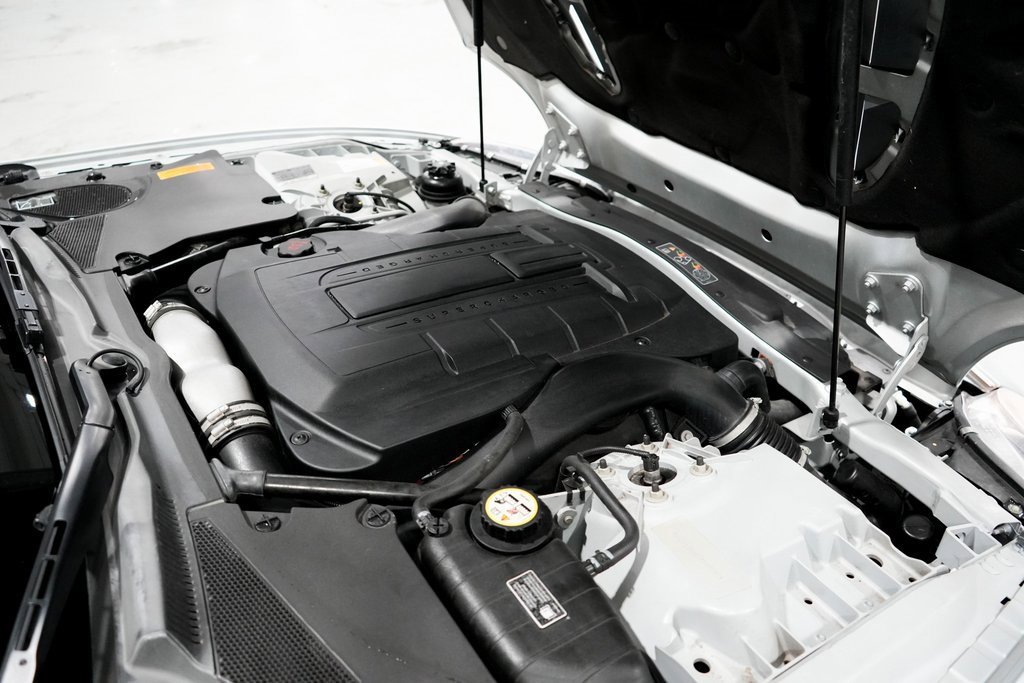 Used 2009 Jaguar XKR R image 31