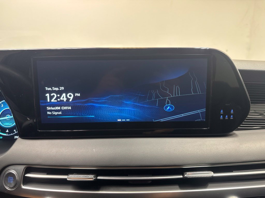 Used 2025 Hyundai Palisade Calligraphy AWD/4WD image 16