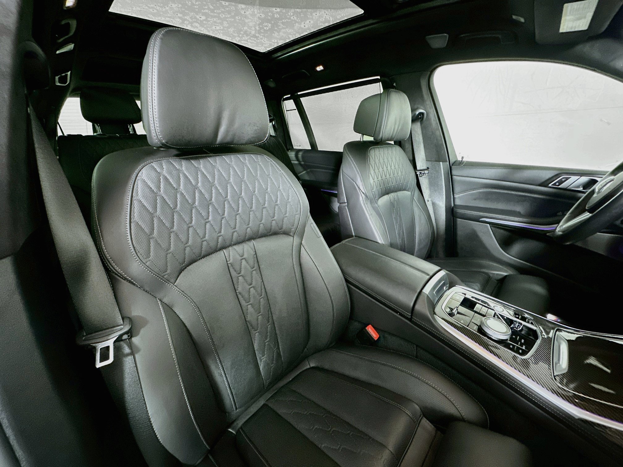 Used 2023 BMW X7 M60i w/ Executive Package AWD/4WD image 30