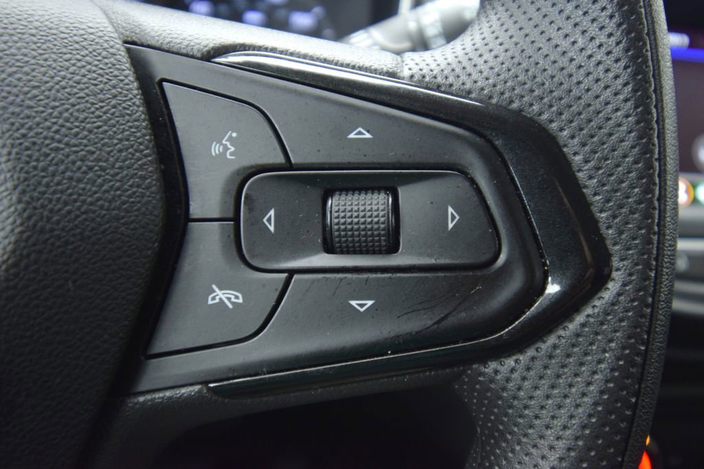 Used 2023 Chevrolet TrailBlazer LT FWD image 31