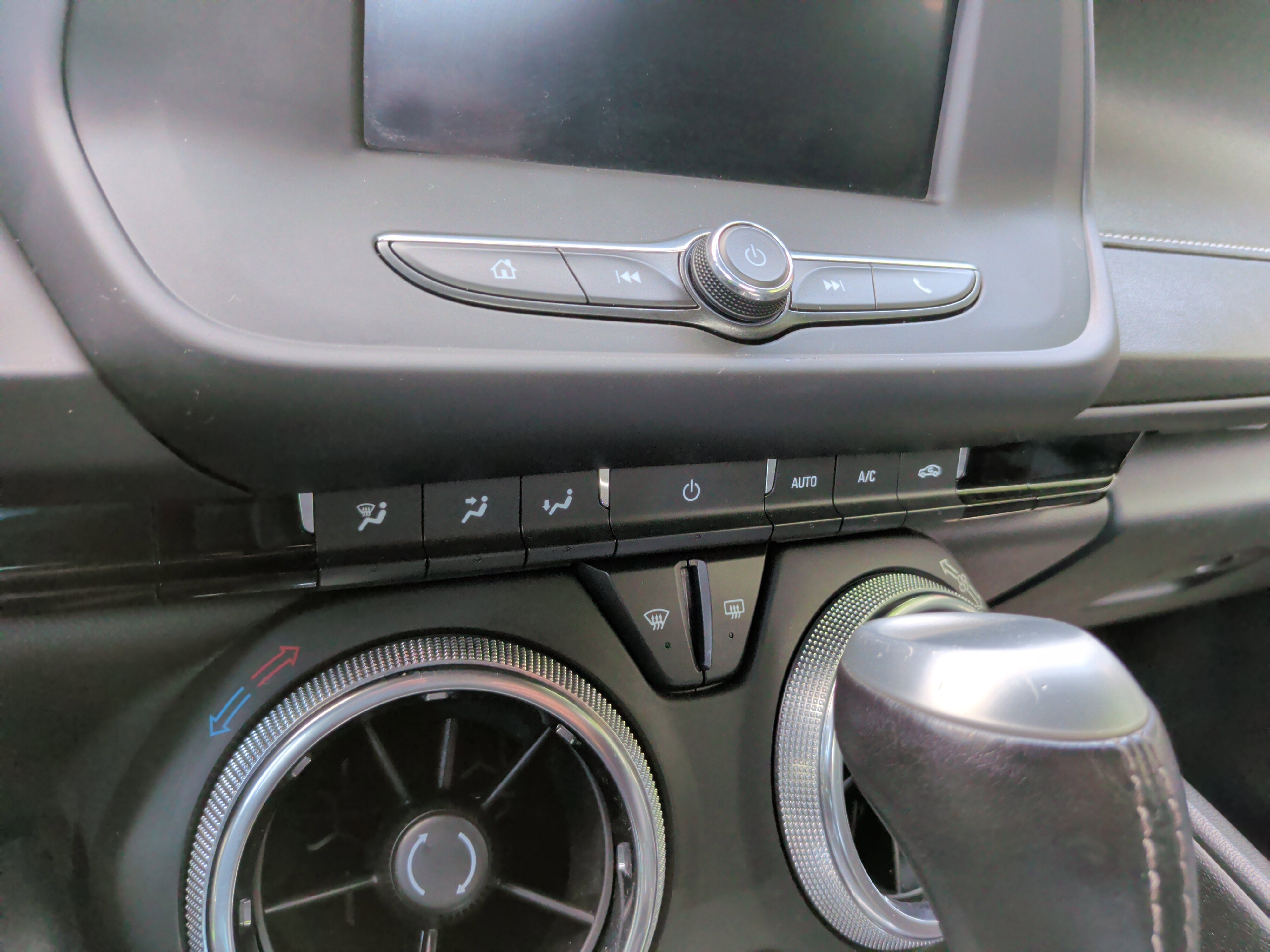 Used 2023 Chevrolet Camaro LT image 17