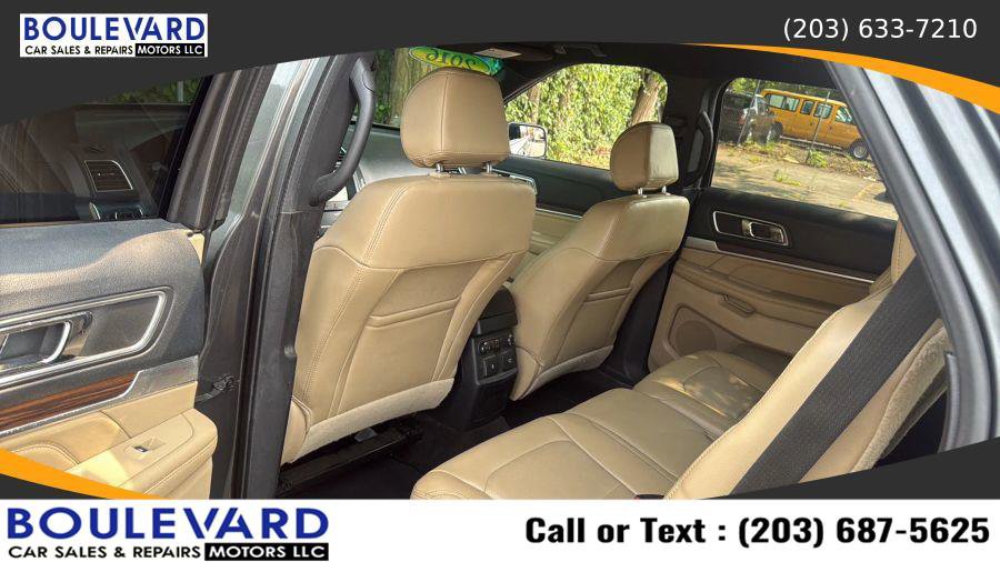 Used 2016 Ford Explorer Limited image 30