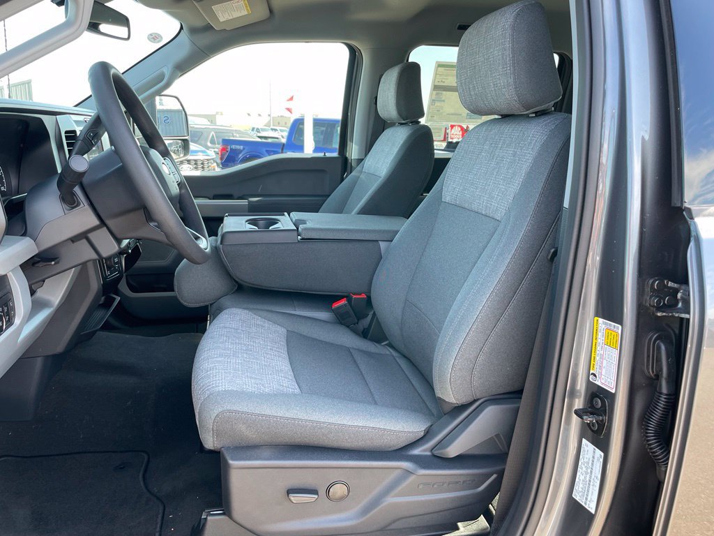 New 2027 Ford F250 XLT AWD/4WD image 8