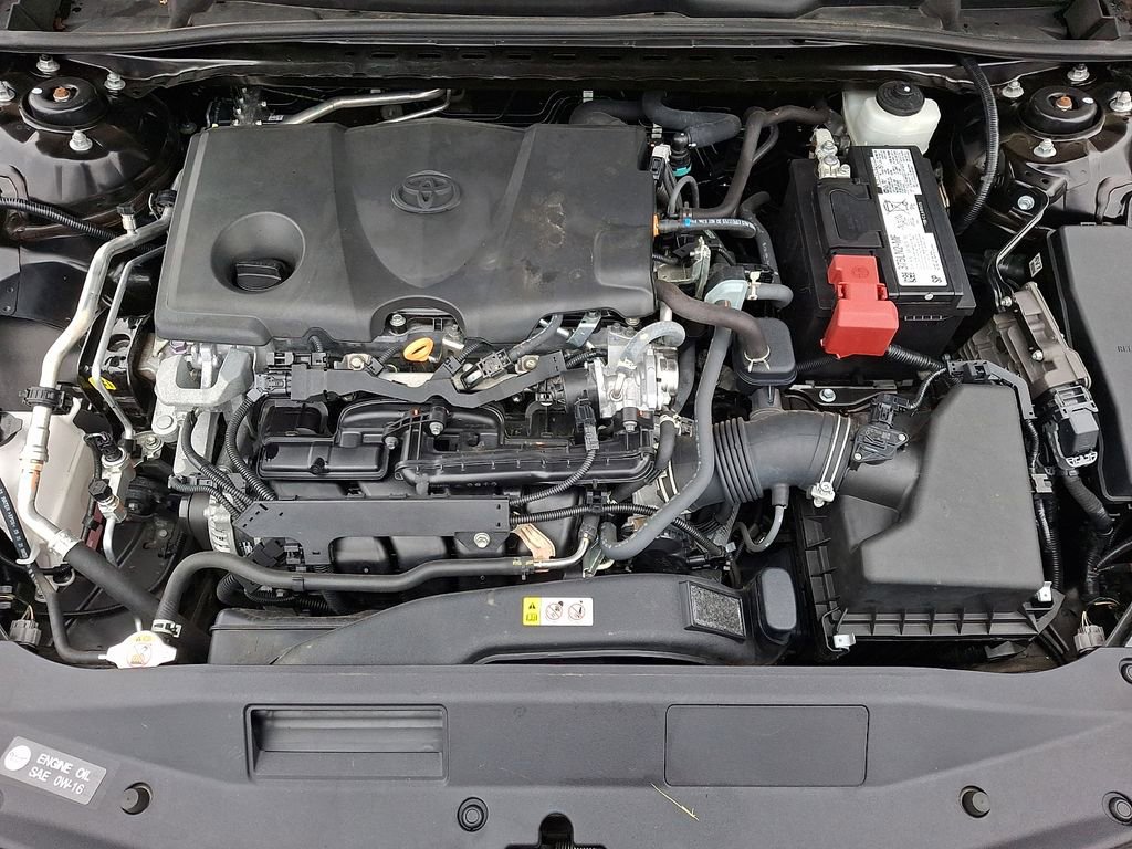 Used 2022 Toyota Camry LE image 27