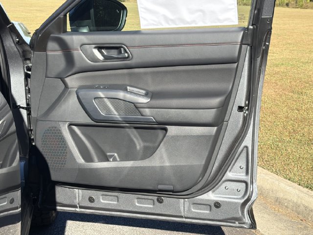 New 2026 Nissan Pathfinder Rock Creek AWD/4WD image 16