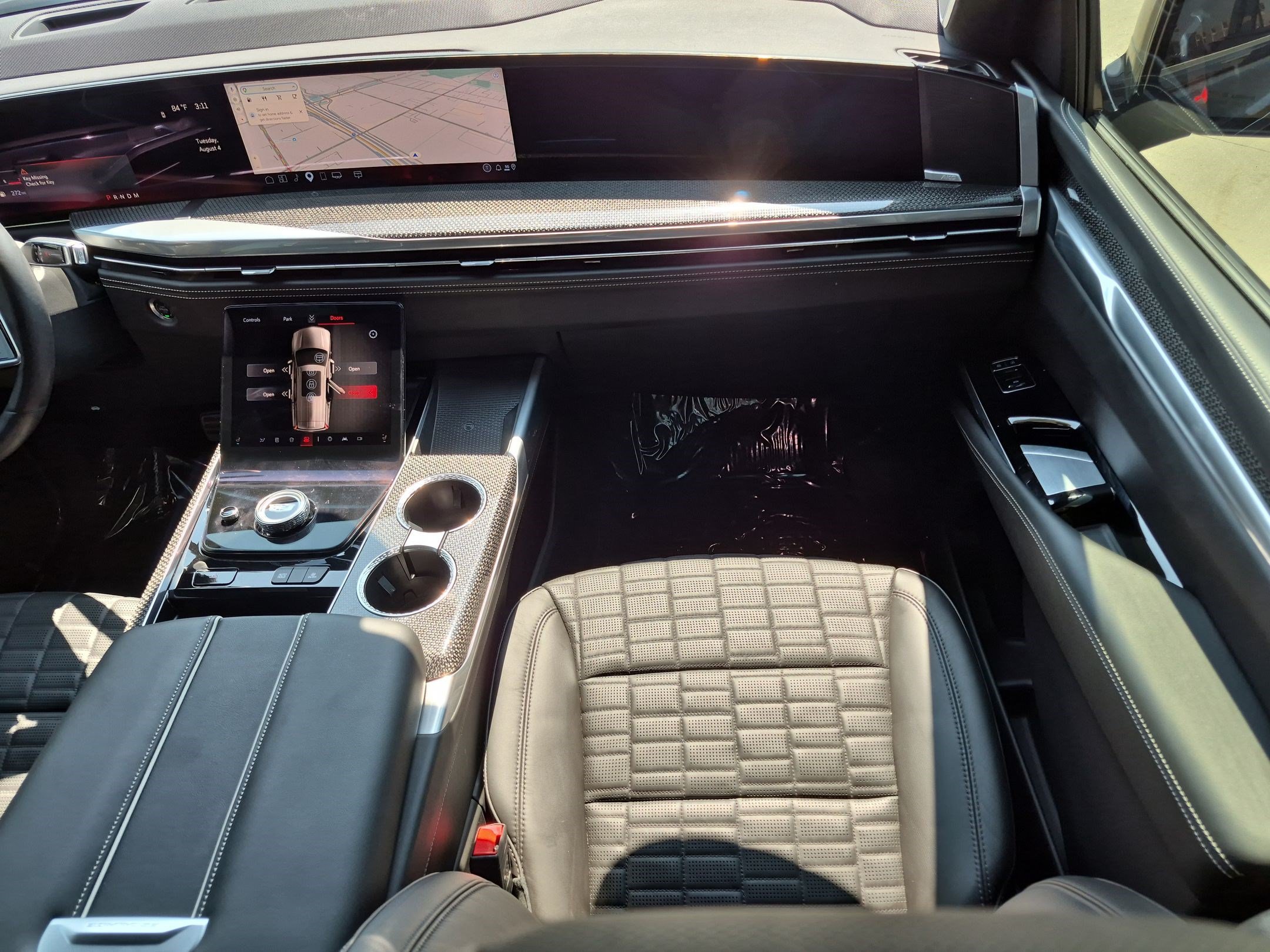 Certified 2025 Cadillac Escalade ESV V AWD/4WD image 48