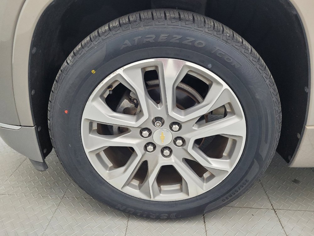 Used 2018 Chevrolet Traverse Premier AWD/4WD image 31