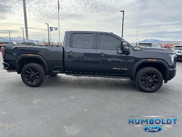 Used 2024 GMC Sierra 2500 AT4 w/ AT4 Premium Plus Package image 4