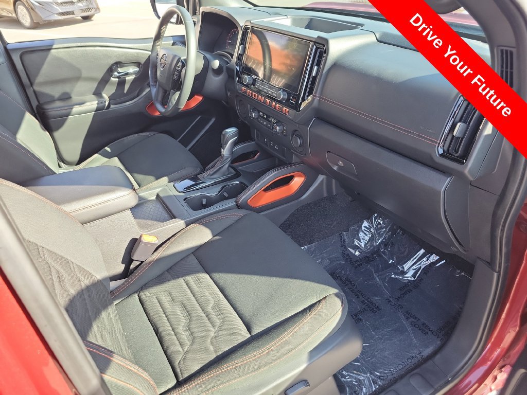 Used 2025 Nissan Frontier Pro-X RWD image 20
