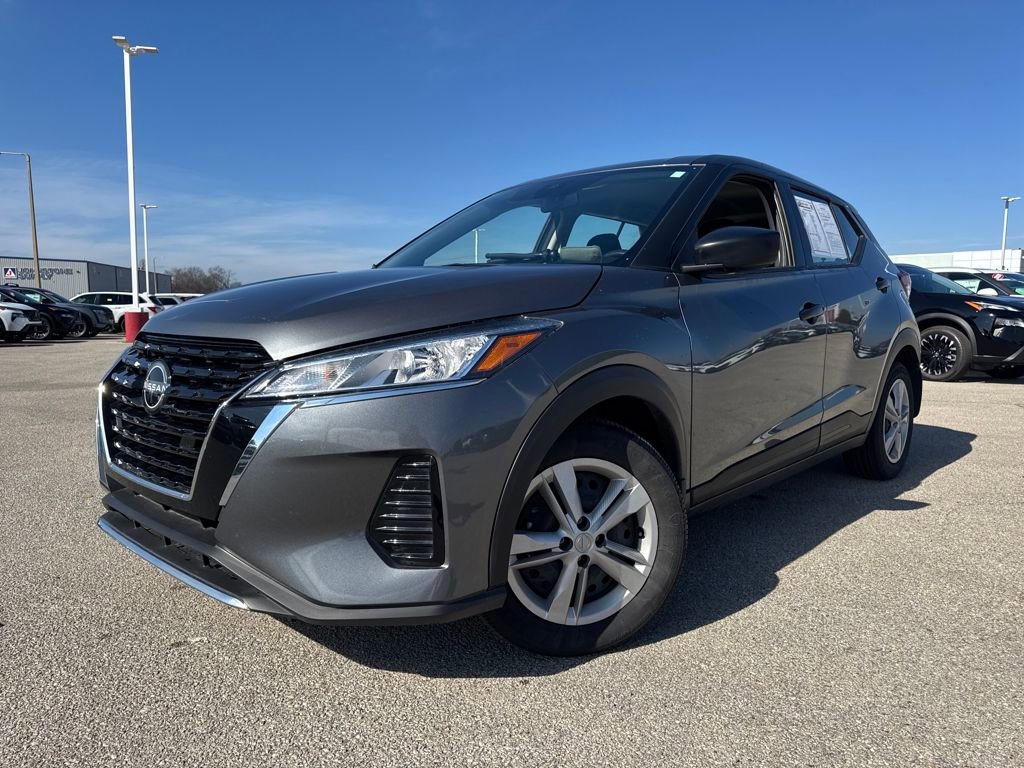 Used 2025 Nissan Kicks Play S