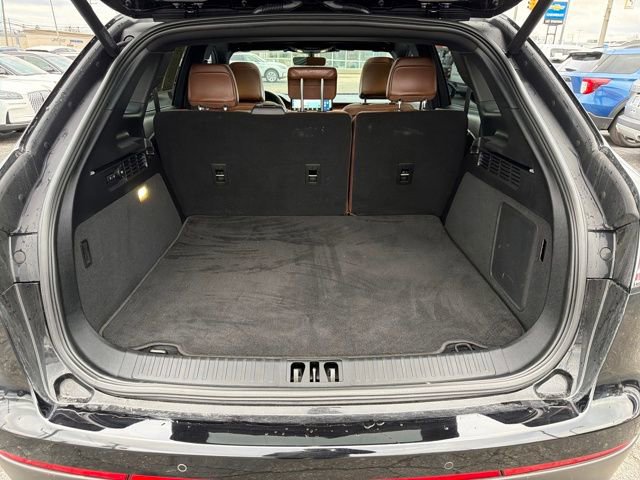 Used 2023 Lincoln Nautilus Reserve w/ Monochromatic Package image 27