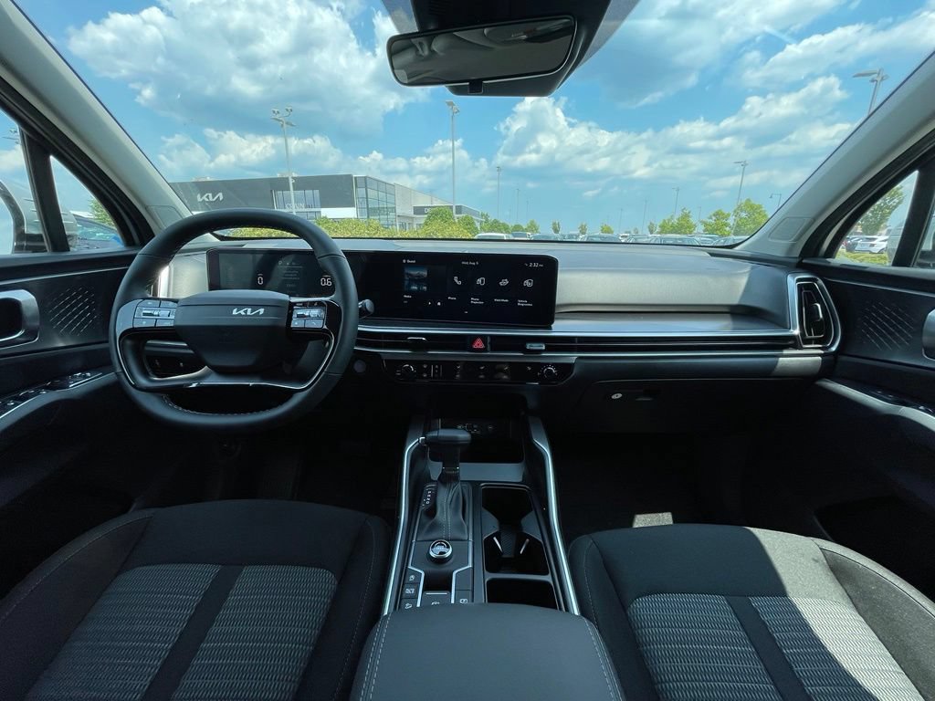 New 2026 Kia Sorento LX FWD image 30