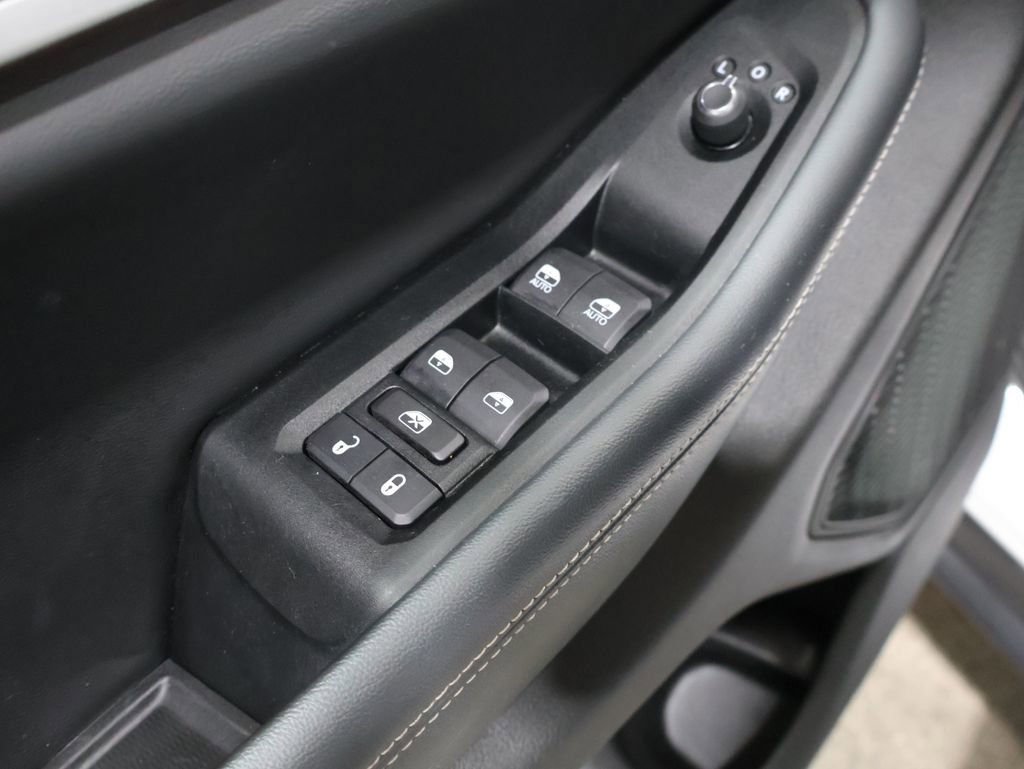 Certified 2023 Jeep Grand Cherokee Limited image 16