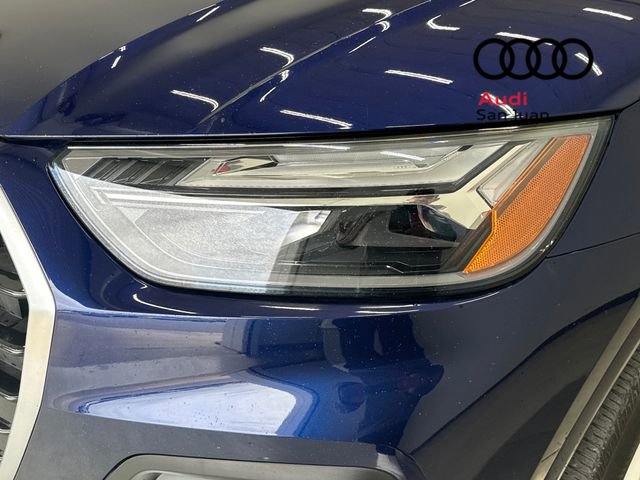 Used 2023 Audi Q5 2.0T Premium w/ Convenience Package image 4