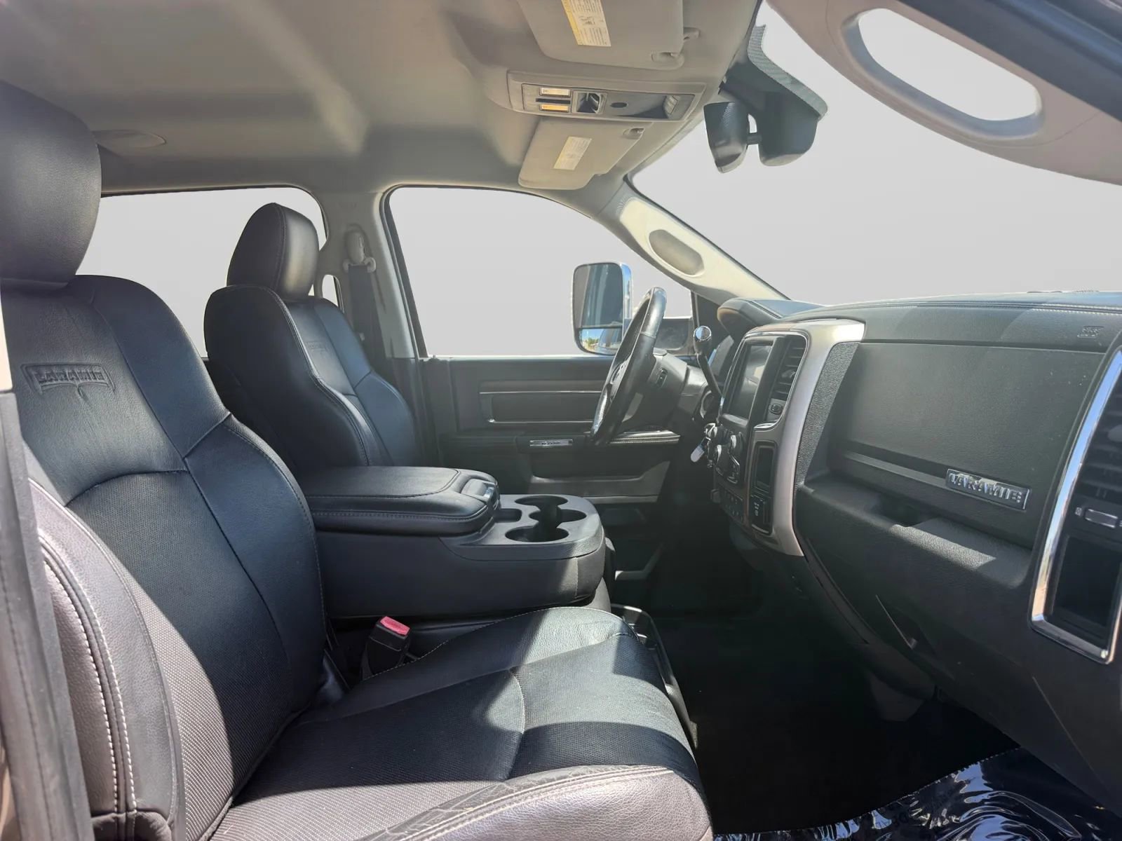 Used 2015 RAM 2500 Laramie image 35