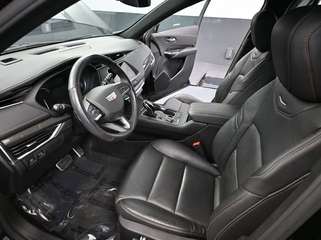 Used 2023 Cadillac XT4 Sport image 23