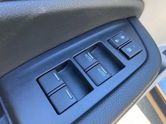 Used 2019 Honda Pilot Touring image 13